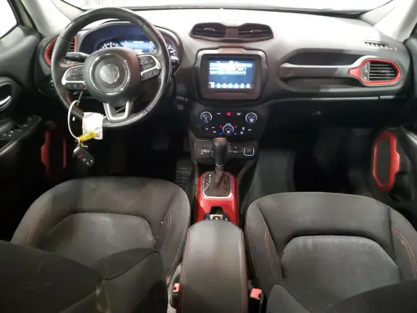 ZACNJBC10KPK04486 2019 JEEP RENEGADE - Image 8