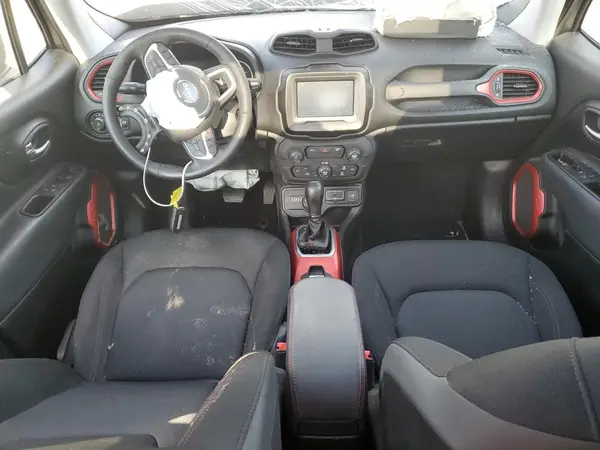ZACNJBC10KPK06111 2019 JEEP RENEGADE - Image 8