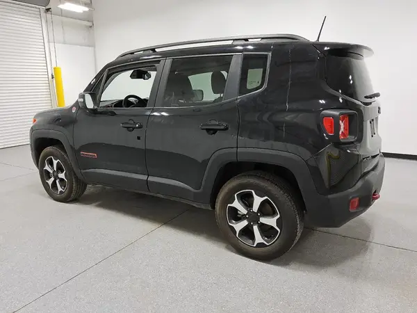 ZACNJBC10LPL03200 2020 JEEP RENEGADE - Image 2