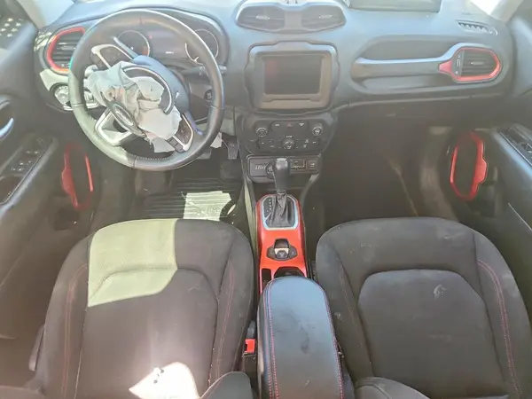 ZACNJBC10LPL32356 2020 JEEP RENEGADE - Image 8