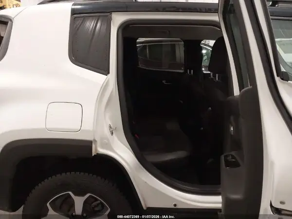 ZACNJBC10LPL42949 2020 JEEP RENEGADE - Image 8