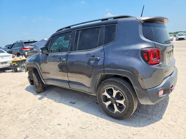 ZACNJBC11KPJ90615 2019 JEEP RENEGADE - Image 2