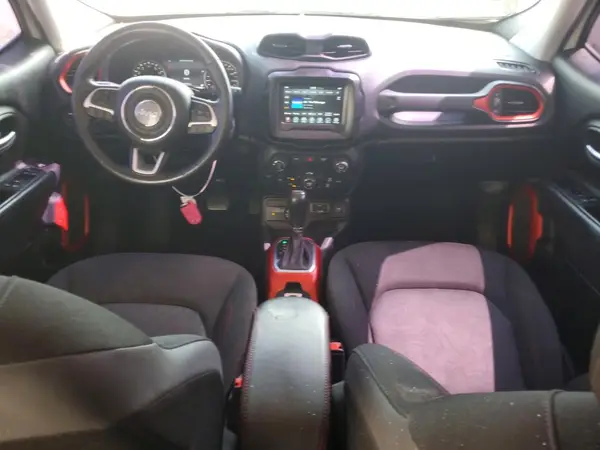 ZACNJBC11KPJ94082 2019 JEEP RENEGADE - Image 8