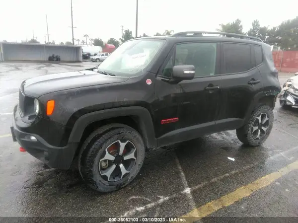 ZACNJBC11LPL83333 2020 JEEP RENEGADE - Image 2