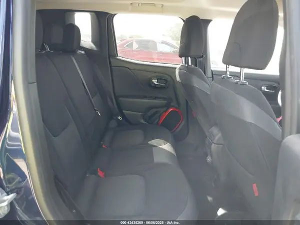 ZACNJBC12KPJ95001 2019 JEEP RENEGADE - Image 8