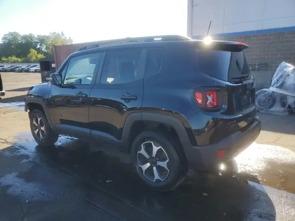 ZACNJBC12KPK08216 2019 JEEP RENEGADE - Image 2