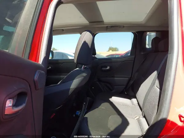 ZACNJBC12KPK57948 2019 JEEP RENEGADE - Image 8