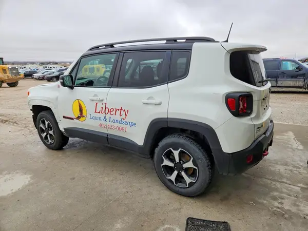 ZACNJBC12LPL42886 2020 JEEP RENEGADE - Image 2
