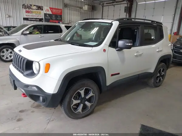 ZACNJBC12LPL76441 2020 JEEP RENEGADE - Image 2