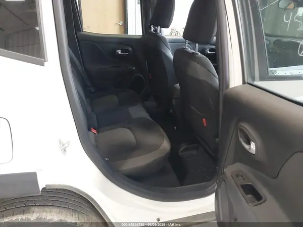 ZACNJBC12LPL76441 2020 JEEP RENEGADE - Image 8