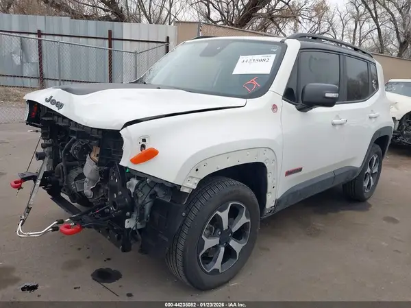 ZACNJBC12LPL91876 2020 JEEP RENEGADE - Image 2