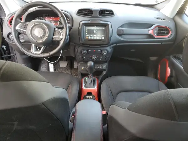 ZACNJBC13KPK05177 2019 JEEP RENEGADE - Image 8