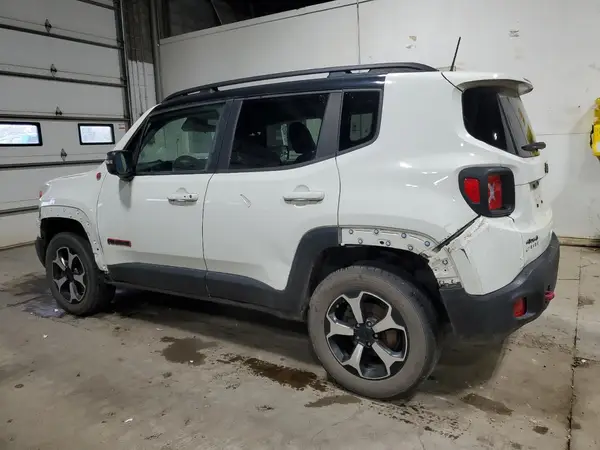 ZACNJBC14KPK49057 2019 JEEP RENEGADE - Image 2