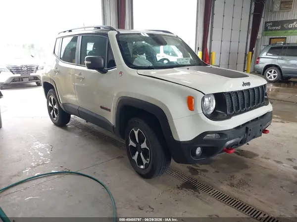 ZACNJBC14KPK64139 2019 JEEP RENEGADE - Image 1