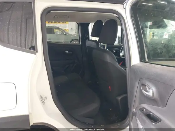 ZACNJBC14KPK64139 2019 JEEP RENEGADE - Image 8