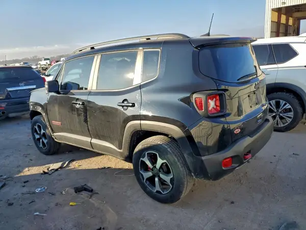 ZACNJBC15KPK11353 2019 JEEP RENEGADE - Image 2