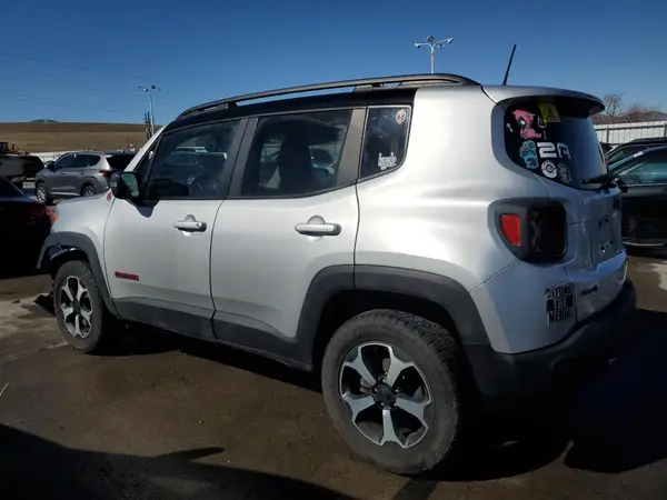 ZACNJBC15KPK22949 2019 JEEP RENEGADE - Image 2