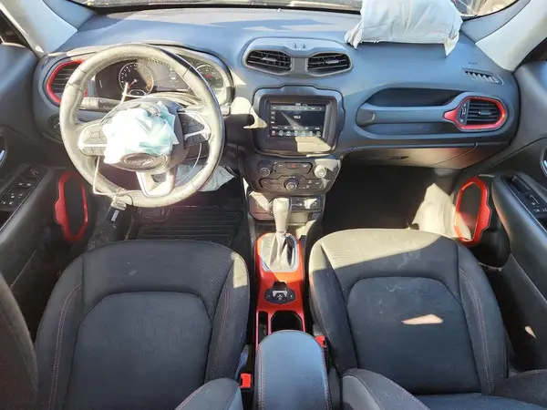 ZACNJBC15KPK36186 2019 JEEP RENEGADE - Image 8