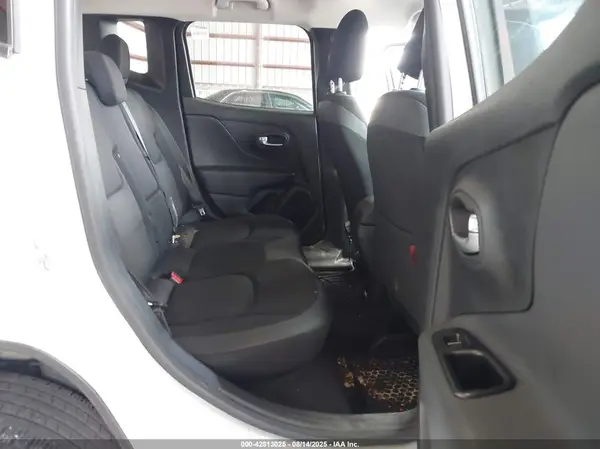 ZACNJBC15LPK98219 2020 JEEP RENEGADE - Image 8