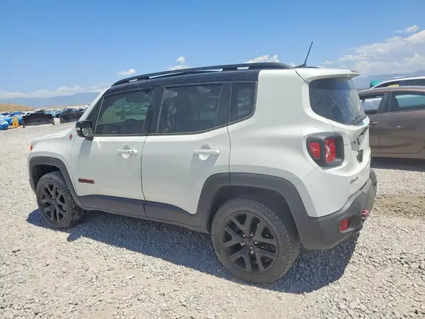 ZACNJBC16KPK09935 2019 JEEP RENEGADE - Image 2