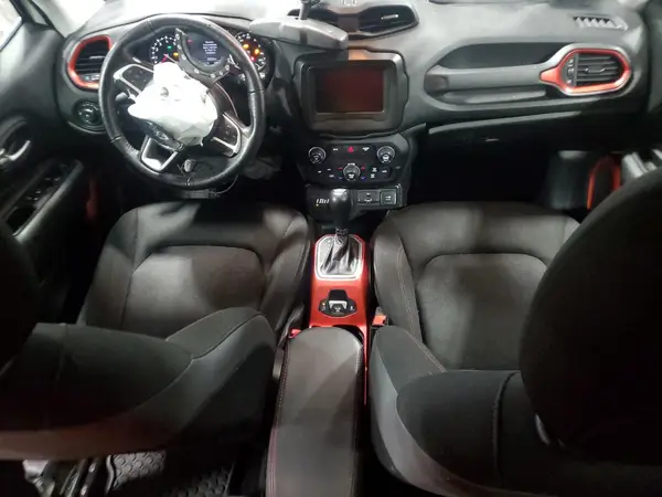 ZACNJBC17KPK30969 2019 JEEP RENEGADE - Image 8
