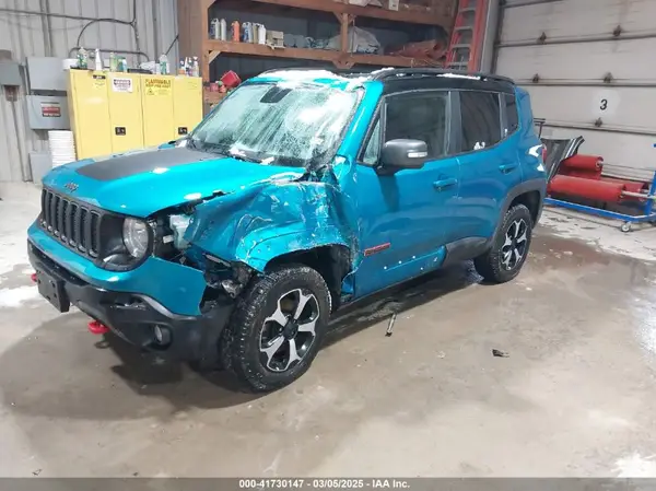 ZACNJBC17LPL27560 2020 JEEP RENEGADE - Image 2