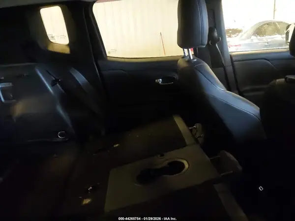ZACNJBC17LPL54354 2020 JEEP RENEGADE - Image 8