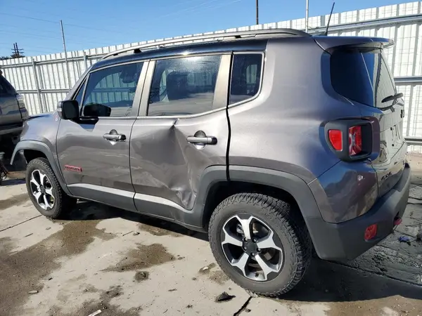 ZACNJBC18KPK03246 2019 JEEP RENEGADE - Image 2