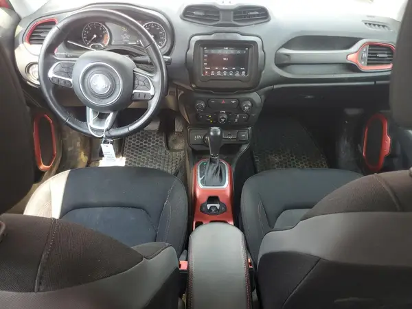 ZACNJBC18KPK04445 2019 JEEP RENEGADE - Image 8