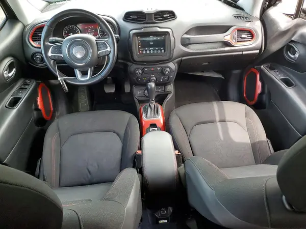 ZACNJBC18KPK10858 2019 JEEP RENEGADE - Image 8