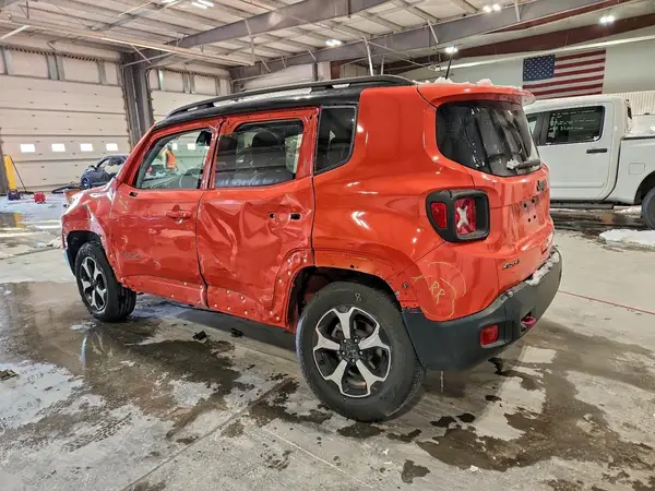 ZACNJBC18KPK69974 2019 JEEP RENEGADE - Image 2