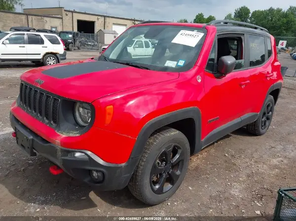 ZACNJBC19KPH58046 2019 JEEP RENEGADE - Image 2