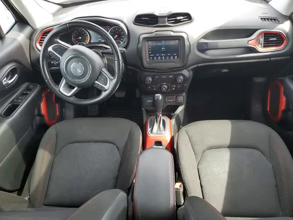 ZACNJBC19KPK62256 2019 JEEP RENEGADE - Image 8