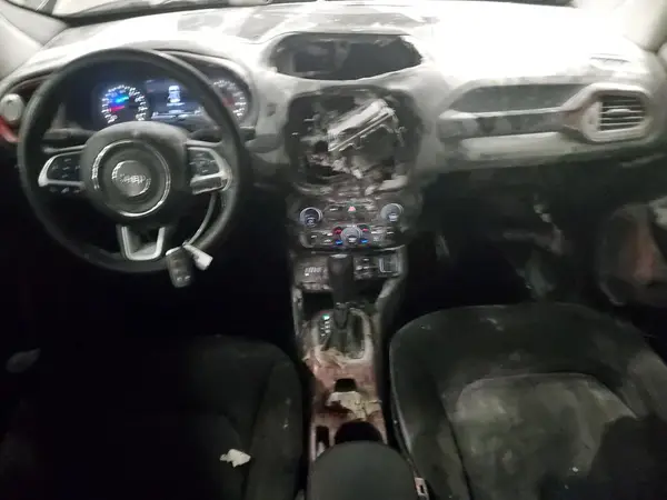 ZACNJBC19KPK63617 2019 JEEP RENEGADE - Image 8