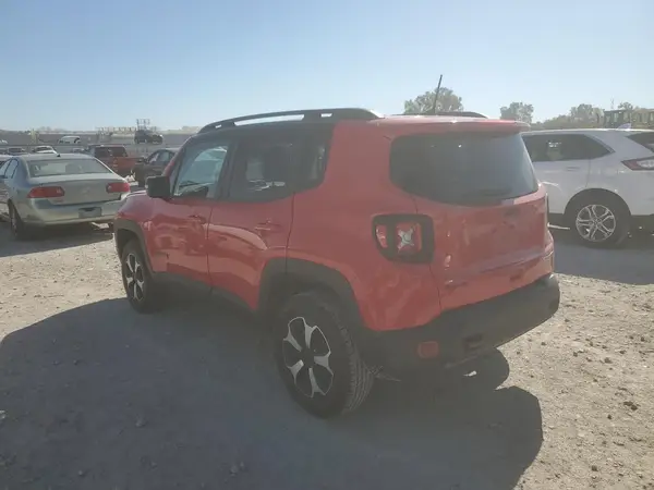 ZACNJBC19LPL92278 2020 JEEP RENEGADE - Image 2