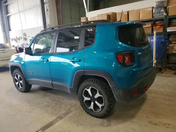 ZACNJBC19LPL94774 2020 JEEP RENEGADE - Image 2
