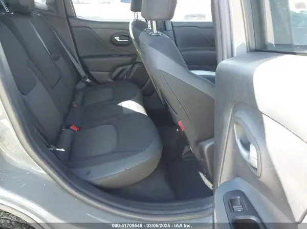 ZACNJBC1XLPL94573 2020 JEEP RENEGADE - Image 8