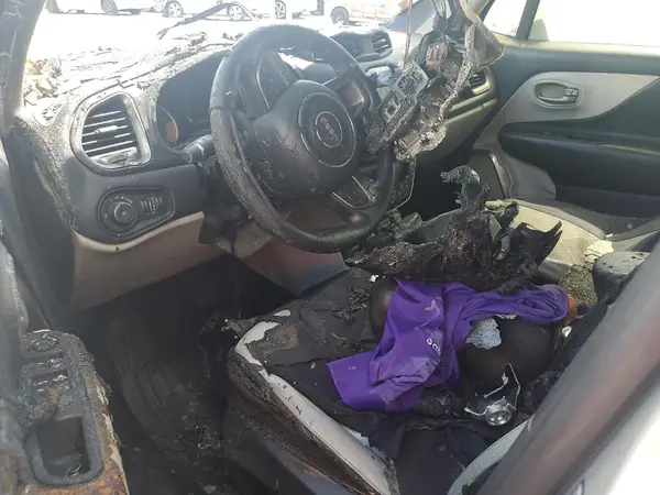 ZACNJBD10LPL97769 2020 JEEP RENEGADE - Image 8