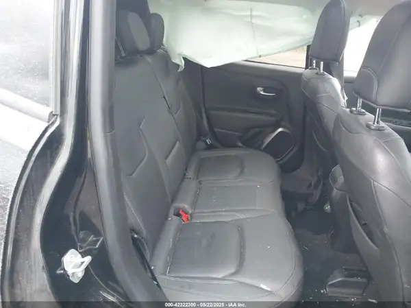 ZACNJBD12KPJ94204 2019 JEEP RENEGADE - Image 8