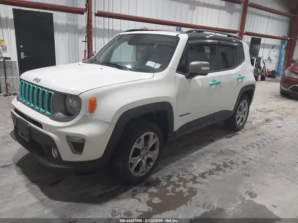 ZACNJBD14KPJ98805 2019 JEEP RENEGADE - Image 2
