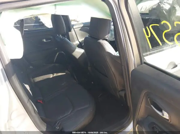 ZACNJBD14KPJ99792 2019 JEEP RENEGADE - Image 8