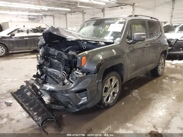 ZACNJBD14LPL76567 2020 JEEP RENEGADE - Image 2