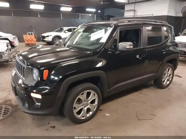 ZACNJBD17LPL79110 2020 JEEP RENEGADE - Image 2