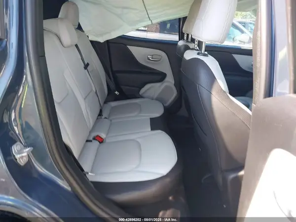 ZACNJBD19LPL89251 2020 JEEP RENEGADE - Image 8
