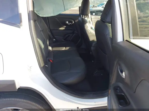 ZACNJBD1XLPL89145 2020 JEEP RENEGADE - Image 8