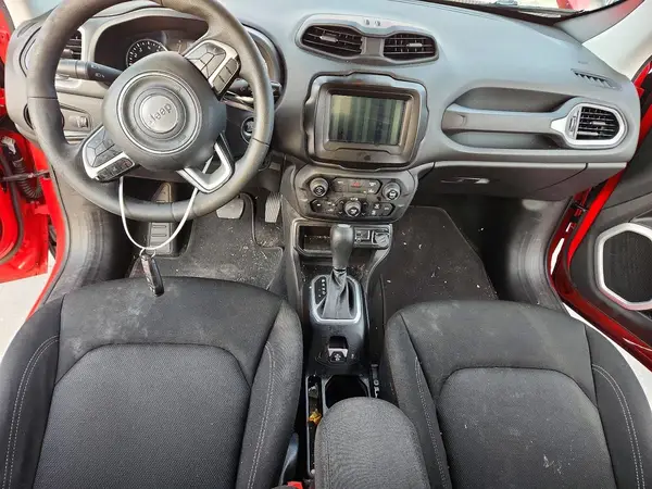 ZACNJCAB1MPM52363 2021 JEEP RENEGADE - Image 8