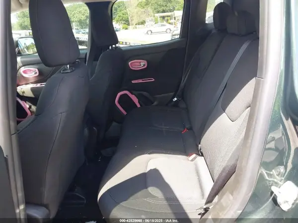 ZACNJCAB1MPM80678 2021 JEEP RENEGADE - Image 8
