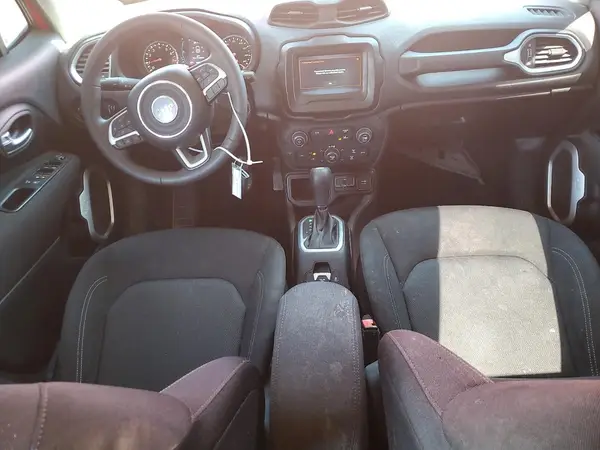 ZACNJCAB4MPM54561 2021 JEEP RENEGADE - Image 8