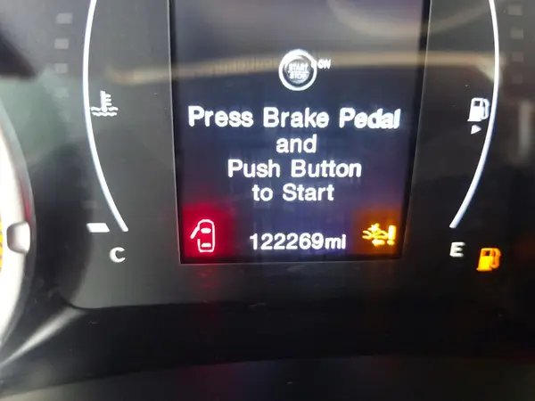 ZACNJCAB5MPM32715 2021 JEEP RENEGADE - Image 8