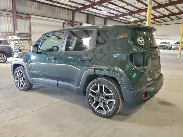 ZACNJCAB7MPM72262 2021 JEEP RENEGADE - Image 2